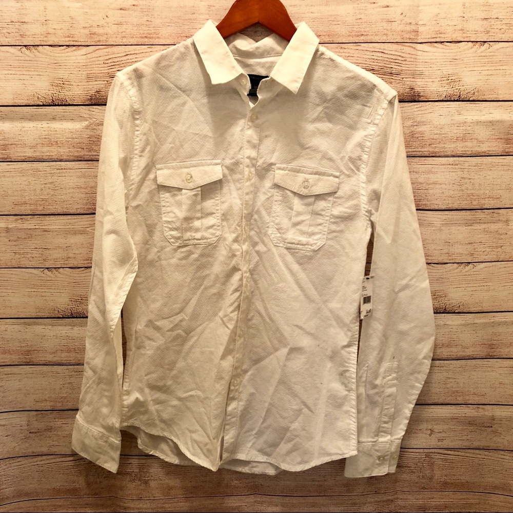 NWT slim fit button down white collared top